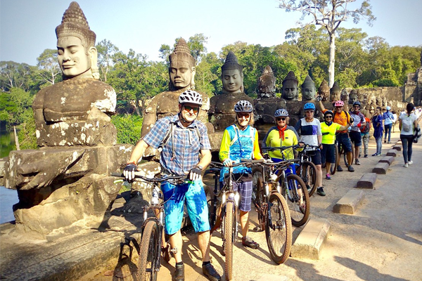 CYCLING VIETNAM AND CAMBODIA - 9 DAYS