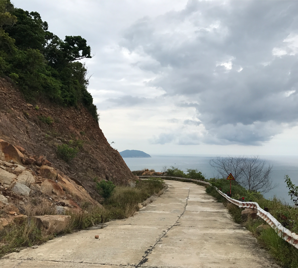Son Tra Cycling route